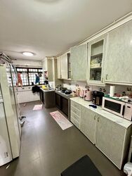 Hougang Avenue 1 (Hougang),  #519311431